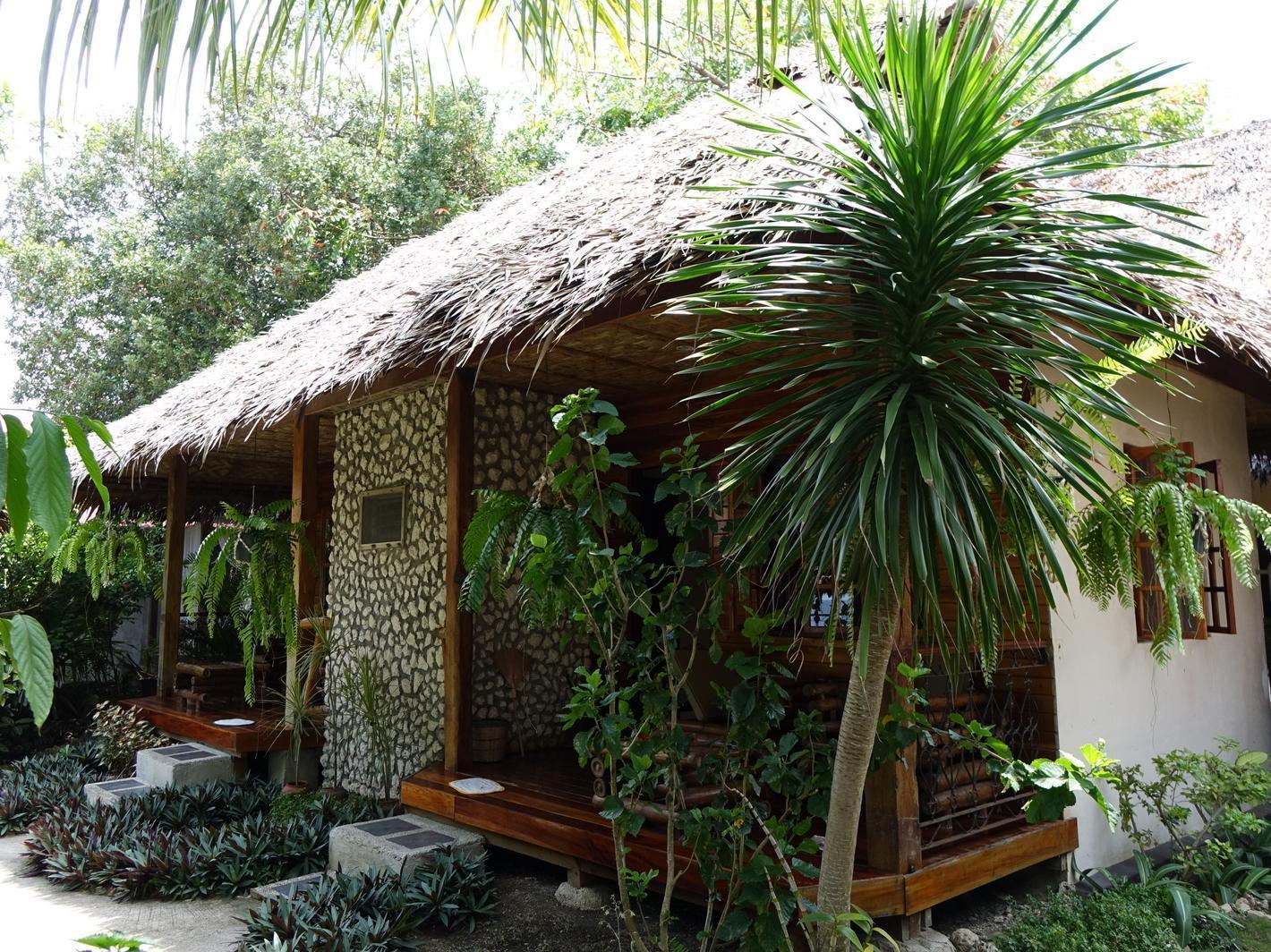Tipolo Beach Resort Moalboal Ngoại thất bức ảnh